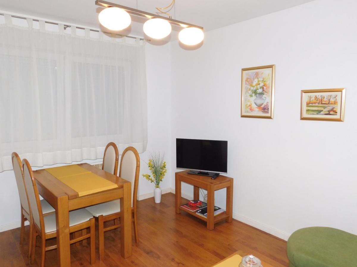 Apartman Ana Zupanja Exterior foto